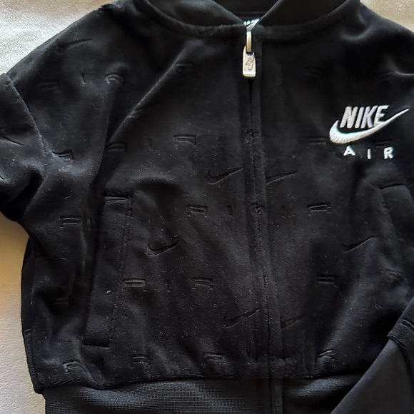 Nike Black Air Tracksuit Set - Picture 2 of 6